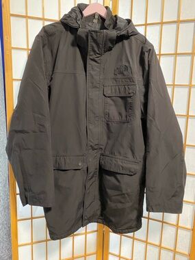 The North Face Men's Black
Jacket